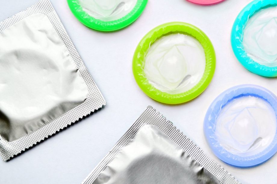Учёные изобрели революционные презервативы