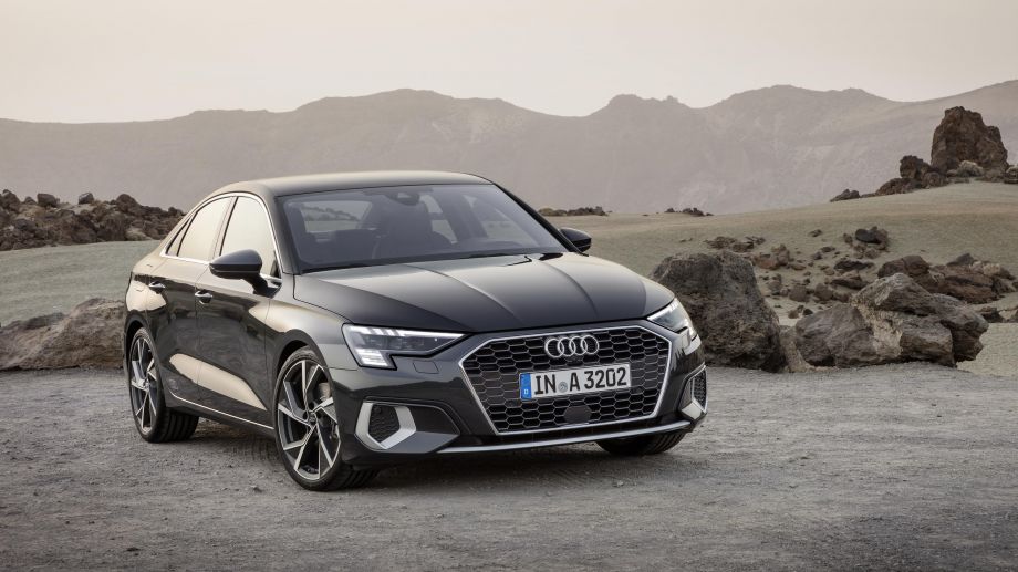 Audi представила новый компактный седан