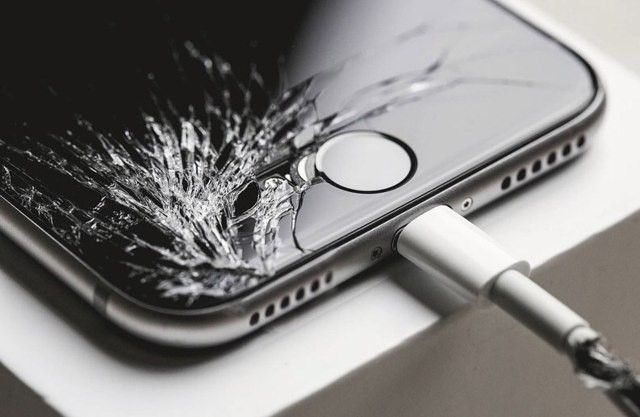Как заказать профессиональный ремонт Iphone?