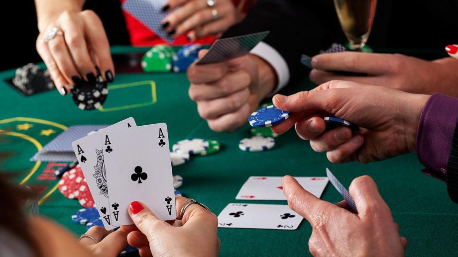 Школа покера: основные этапы обучения