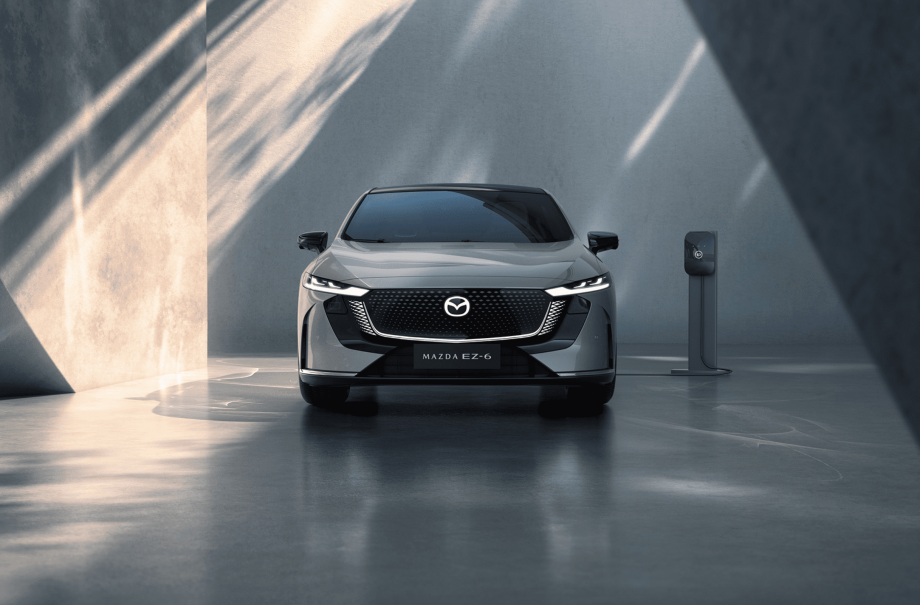 Mazda представила електричного спадкоємця моделі 6