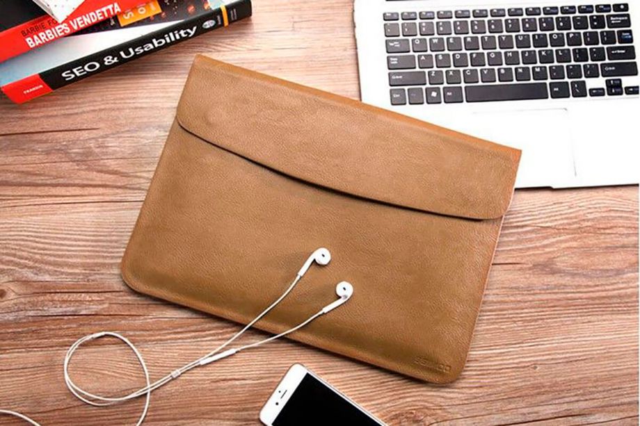 Чехлы для MacBook - каталог стильных и надежных моделей