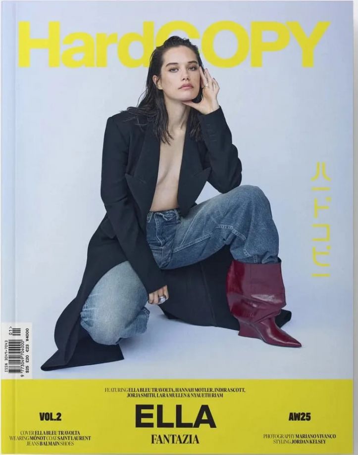 Дочка Джона Траволти знялася топлес для обкладинки глянцю